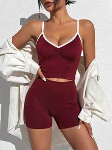 SHEIN Sports Set Atasan Tank Top Olahraga Tanpa Jahitan dan Celana Pendek Pengangkat Bokong untuk Wanita - Burgundy - View 6