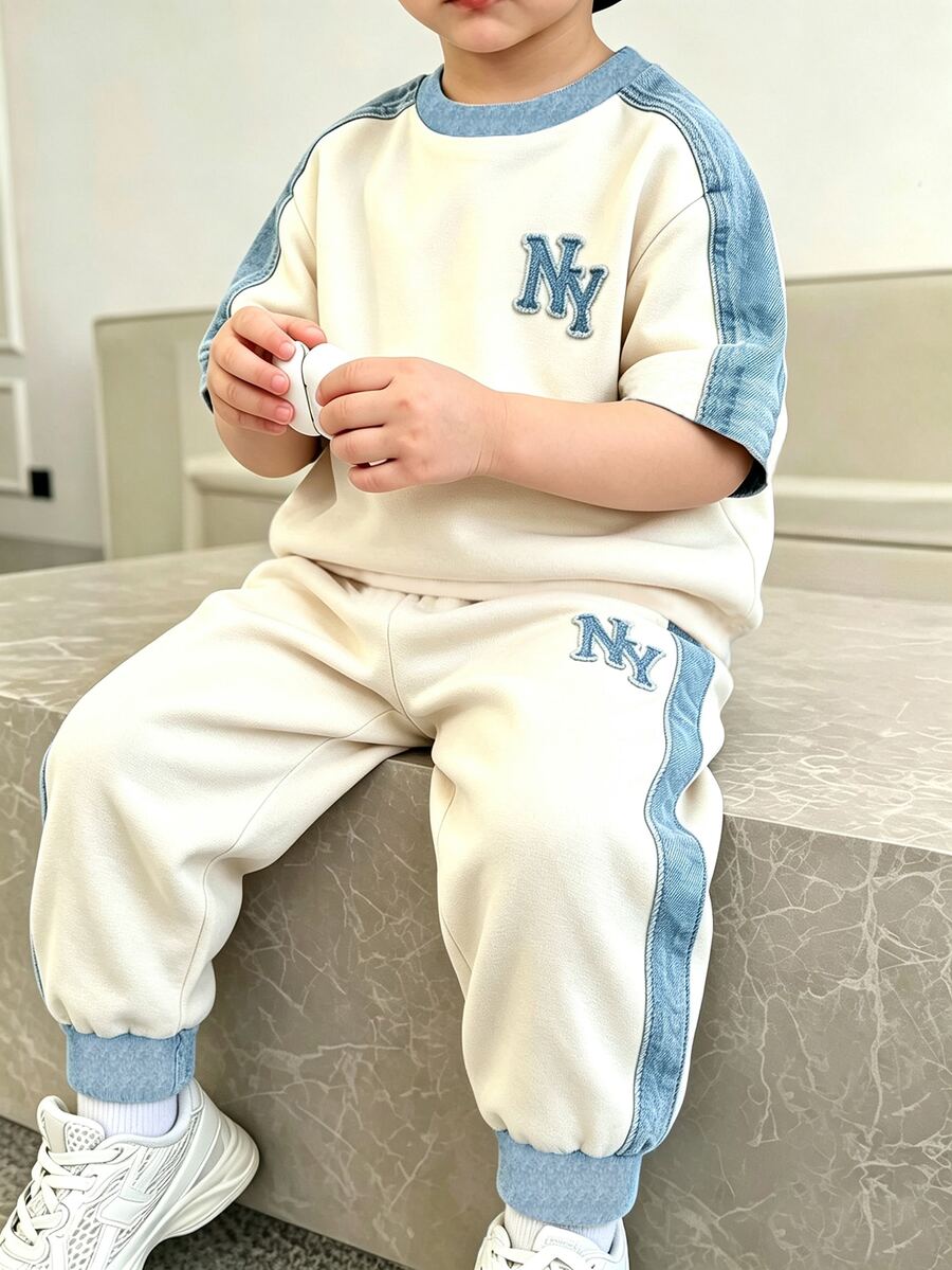 2件組小男孩英文標語印花時尚圓領短袖T恤與運動長褲套裝,適合假期派對、春夏秋休閒舒適、春夏秋街頭穿搭、春夏秋休閒穿著、春夏秋返校派對,適合戶外野餐 - 彩色 - 查看 1