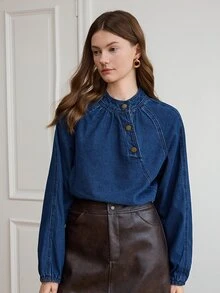 Dazy-Less Atasan Denim Longgar Wanita Katun Kerah Tegak Lengan Panjang Warna Biru Tua Polos Kancing Pinggang Berkerut untuk Santai di Musim Gugur - Biru - View 6