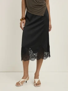 Nöista Lace Hem Midi Skirt With Elegant Silhouette And Delicate Lace Detailing. Perfect For Wedding Guest Looks, Parties, Evening Events - Black - View 6