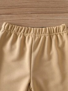 SHEIN Playful Pals 寬條紋熊刺繡休閒賽車風可愛日系男嬰套裝 城市度假派對家庭親子款 棕色波點秋季衛衣 - 卡其色 - 查看 9