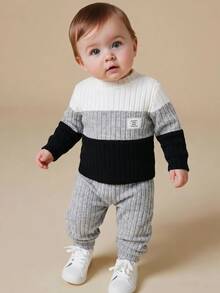SHEIN Playful Pals 2pcs Baby Boys' Stand Collar Solid Color Patchwork Minimalist Modest Top And Pants Set Autumn Fall Family Matching Milestone Black Grey - Multicolor - View 4