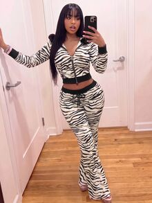 Amplova Women's Zebra Print Fur Collar Hooded Zip-Up Casual Daily Long Sleeve Sweatshirt - Black and White - View 5
