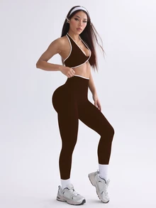 SHEIN Sovereign Charm 女款瑜伽露背掛脖上衣與對比色運動緊身褲套裝 - 棕色 - 查看 4