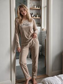 Pyjamas i långärmat set - Champagne - Visa 4