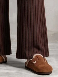 SHEIN LUNE CURVE Plus Size Coffee Brown Vertical Ribbed Knit Wide Leg Pants For Women, High Waist Elastic Drape Floor Length Long Pants, Soft Flattering Casual Knit Trousers For Autumn/Winter - Coffee Brown - View 6
