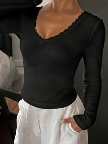Livesso 女款黑色圓領長袖純色寬鬆休閒落肩百搭萬能T恤，秋季 - 黑色 - 查看 5