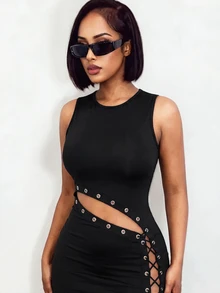 BamGleam Solid Color Round Neck Sleeveless Fitted Hollow Eyelet Fashion Summer Dress - Black - View 5