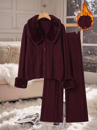 SHEIN LUNE طقم محبوك للنساء بمقاسات كبيرة، ياقة فرو باللون العنابي، أساور فرو، ملابس علوية بأكمام طويلة وأزرار، بنطال واسع الساق، طقم محبوك كاجوال للارتداء المنزلي في الشتاء