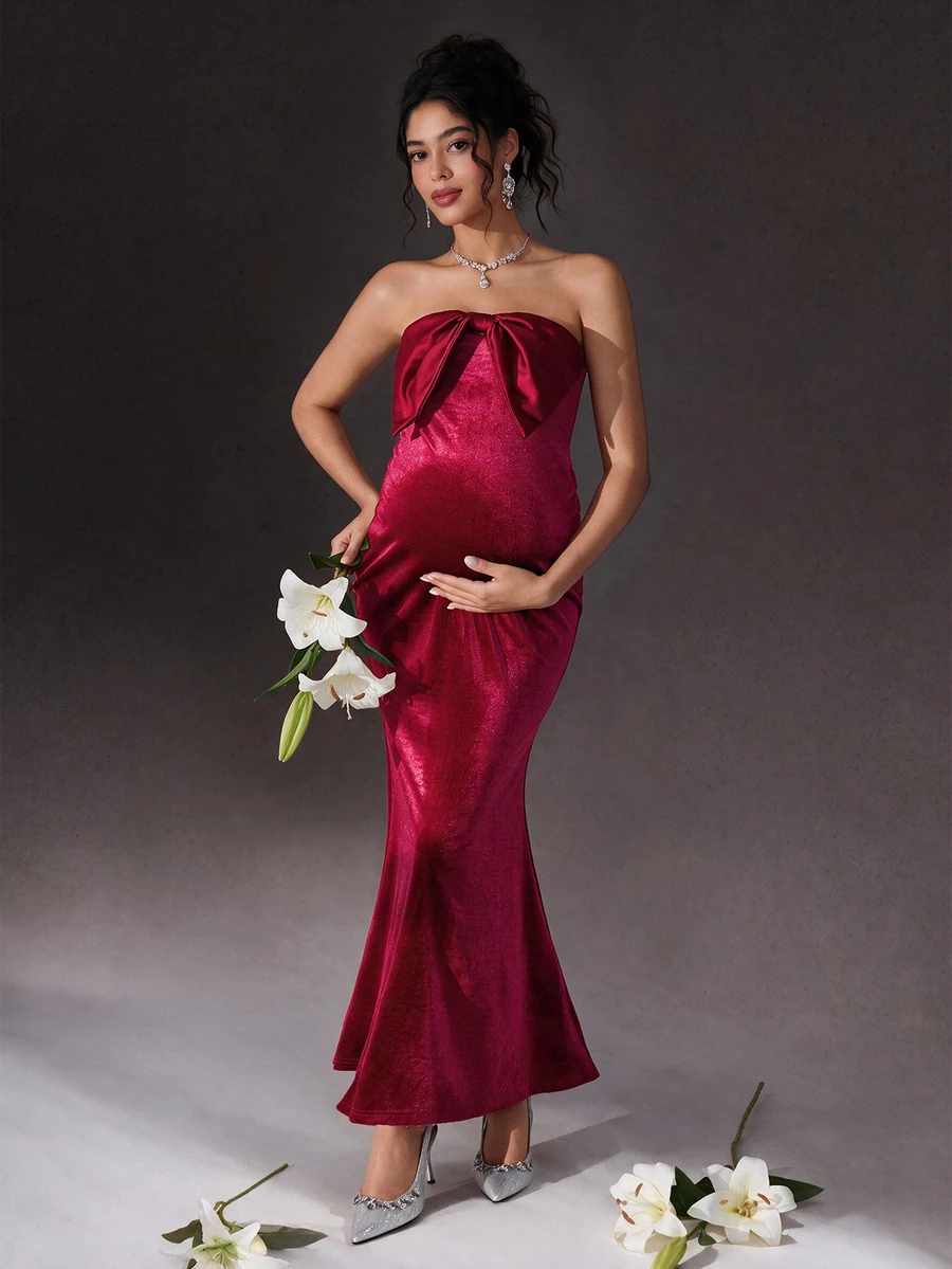 Cheriluna Maternity Maternity Photography Dress, Strapless, Bow Accent, Flared Mermaid Hem, Velvet Fabric - Burgundy - View 1