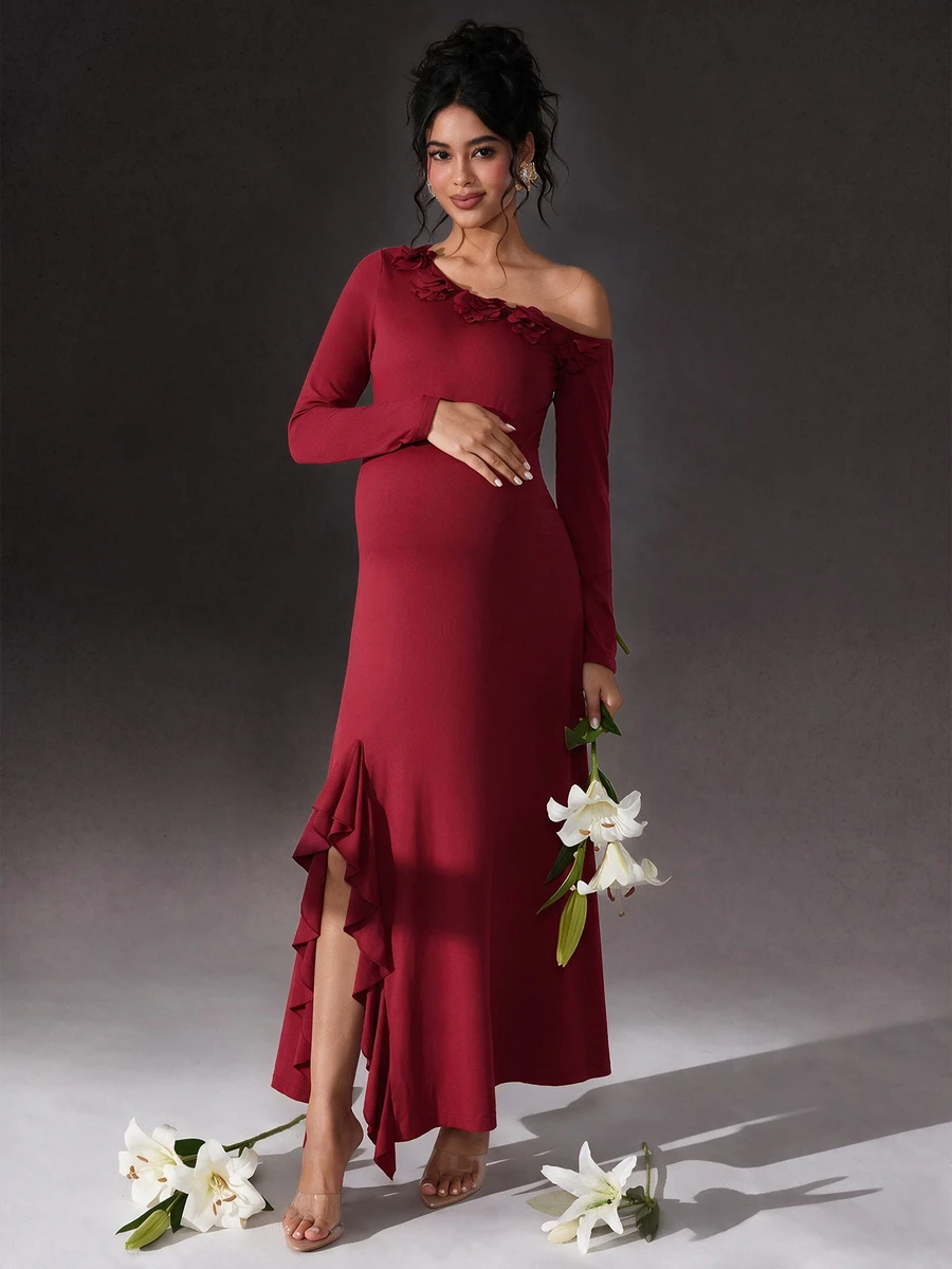 Cheriluna Maternity 纯色斜肩3D立体花卉装饰长袖孕妇写真连衣裙 - 酒紅色 - 查看 1