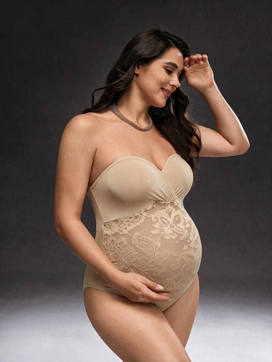 Cheriluna Maternity 孕婦夏季優雅花卉蕾絲拼接連身褲塑身衣 拍照道具配件 - 杏色 - 查看 1