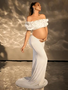 Cheriluna Maternity 孕妇性感露肩超短款上衣搭配低腰拖地裙，适合摄影、写真拍摄 - 白色 - 查看 7