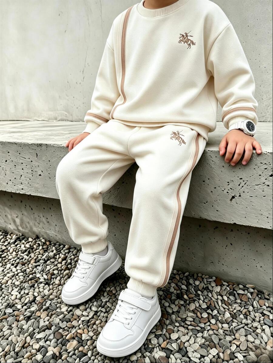 Genkimix Kids 2件組小男孩休閒運動學院街頭風可愛酷馬圖案拼色條紋衛衣+長褲,適合日常穿著、上學、旅行、運動,春秋季適用,為男孩提供多種搭配選擇,增加服裝組合多樣性,整體設計簡約優雅,舒適時尚 - 杏色 - 查看 1
