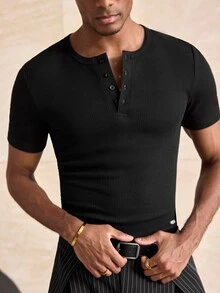 ESTAVOR Camiseta de manga corta con media tapeta de botones y textura acanalada versátil de moda para hombres - Negro - Ver 4
