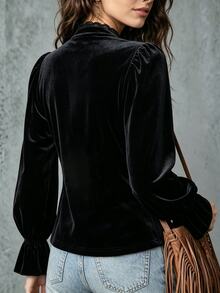 LUMIGAL Blus Wanita Leher V Lengan Panjang dengan Hiasan Renda dan Patchwork, Lengan Lentera, dan Ruffle, Gaya Gotik, Warna Hitam, Atasan Elegan untuk Pesta Musim Semi dan Gugur - Hitam - View 2