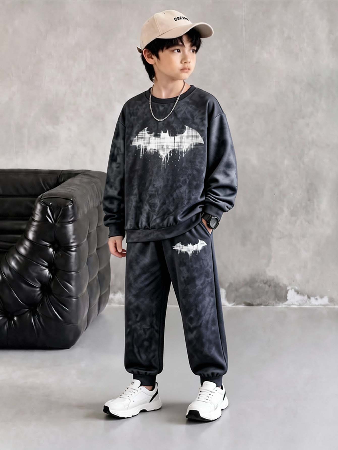 BATMAN X SHEIN 2pcs Tween Boy Tie-Dye Print Crew Neck Long Sleeve Fleece Sweatshirt And Matching Sweatpants Set, Suitable For Autumn/Winter Streetwear - Multicolor - View 1