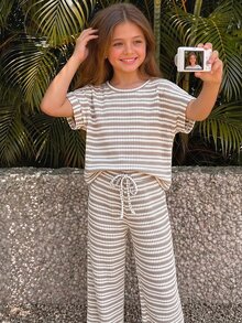 SHEIN Tween Girl Loose Casual Minimalist Comfortable Round Neck Short Sleeve Striped T-Shirt And Pants Set - Brown - View 1