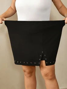SHEIN CURVE+ Plus Size 22W Autumn/Winter New Solid Color Hollow Side Slit Black Mini Skirt, Suitable For Holiday Parties, Sexy Commute, Fits Plus Size 5XL Women - Black - View 7