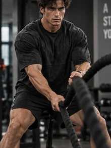 GymBeat 男友风男士纯色圆领短袖休闲健身运动T恤，透气轻盈 - 深灰色 - 查看 3