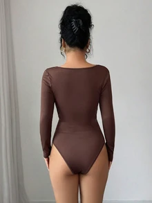 Elenzga Jumpsuit Wanita Terbaru Warna Cokelat dengan Lapisan Dalam Logam Berongga, Cocok untuk Perjalanan, Kencan, Pesta, dan Tampilan Seksi Dewasa - Coklat - View 3
