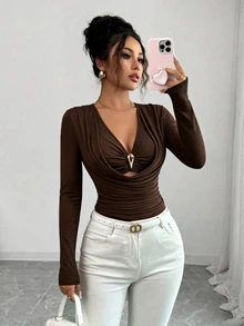 Elenzga Jumpsuit Wanita Terbaru Warna Cokelat dengan Lapisan Dalam Logam Berongga, Cocok untuk Perjalanan, Kencan, Pesta, dan Tampilan Seksi Dewasa - Coklat - View 2