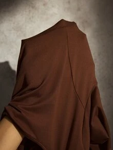 Cheriluna Maternity 纯色露背珍珠装饰超长鱼尾下摆长袖紧身孕妇拍照连衣裙 - 棕色 - 查看 8
