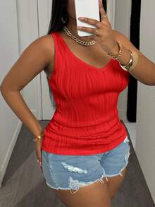 Slaydiva Plus Size Women's Casual Basic Red Tank Top, Deep V-Neck Textured Top - Red - View 4