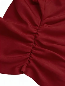 Slaydiva Plus Size Women's Solid Color Minimalist Daily Wear Round Neck Short Sleeve T-Shirt - Red - View 4