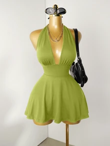 Zolique Mono negro ajustado con cuello en V profundo y tirantes sin espalda - Verde - Ver 5