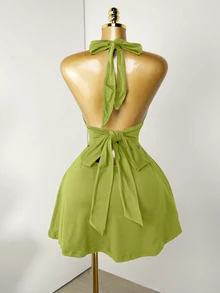 Zolique Mono negro ajustado con cuello en V profundo y tirantes sin espalda - Verde - Ver 2