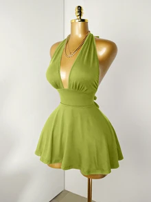 Zolique Mono negro ajustado con cuello en V profundo y tirantes sin espalda - Verde - Ver 8