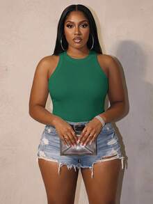 Slaydiva Plus Size Casual Basic Fitted White Round Neck Off-Shoulder Tank Top - Green - View 1