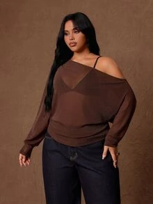 Vibekara Plus Atasan Transparan Lengan Kelelawar Leher Asimetris - Coffee Brown - View 3