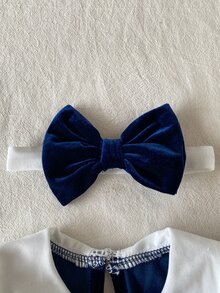 SHEIN 1件幼童女童天鵝絨洋裝，甜美優雅皇家藍蝴蝶結蕾絲飾邊長袖彼得潘領，常規款婚禮賓客冬季假日時尚 - 藏蓝色 - 查看 9