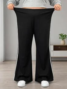 SHEIN CURVE+ Plus Size Women's Black Ribbed Knit Flare Leg Slim Fit Pants, Autumn/Winter Fall - Black - View 5