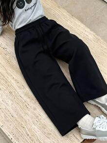 女童牛仔長褲 2026新款 秋季新品 黑色 鬆緊腰帶抽繩設計 寬鬆版型 輕量柔軟牛仔面料 親膚舒適 適合四季穿著 日常穿搭 拍照 購物 外出 度假 多場景穿搭 - 黑色 - 查看 7