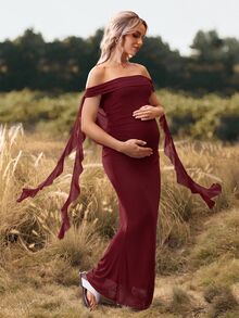 Cheriluna Maternity 聖誕派對洋裝 / 優雅派對洋裝 / 嬰兒洗禮派對洋裝 純色單肩露背飄逸繫帶長裙 孕婦拍照風格 - 酒紅色 - 查看 5