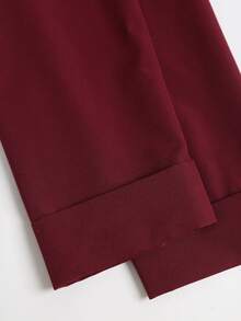 Sweetra Kemeja Lengan Panjang Kasual Serbaguna Wanita dengan Motif Renda dan Patchwork - Burgundy - View 5
