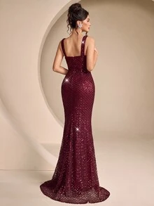 Coutiva Elegant Sequined (Heavy-Weave) Square Neckline, Backless Design With Pearl Details, And Mermaid-Styl - Burgundy - View 2