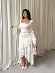 GalTyme Plus Size Women's Lace Ruched Elegant Waist-Cinched Party Dress - Apricot - View 3