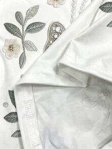 EMERY ROSE [印花設計] 大尺碼女款休閒T恤，仿刺繡設計，仿珍珠圖案印花T恤，圓領寬鬆T恤 - 黑色 - 查看 4