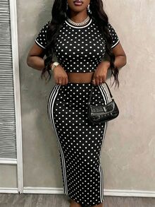 Slaydiva Tight Short Sleeve Round Neck T-Shirt And Fitted Maxi Skirt 2 Pieces Set - Black - View 3