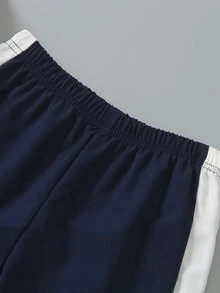 小男孩字母印花拉鍊連帽外套與側條紋鬆緊袖口長褲 2件式休閒運動套裝，柔軟舒適面料，時尚版型 - 藏蓝色 - 查看 8
