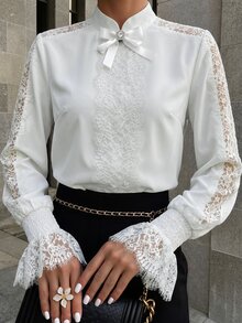 Balvessa 新中式浪漫優雅立領水鑽蝴蝶結胸針裝飾對比蕾絲水滴開衩蘑菇扣女式襯衫 辦公白色 - 白色 - 查看 3