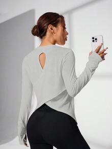 SHEIN Sports 纯色交叉包裹镂空后背运动 T 恤 - 淺灰色 - 查看 4