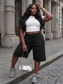 Slaydiva Plus Size Women's Baggy Sweat Shorts, Elastic Waist Drawstring Wide Leg Capri Pants, - Black - View 11