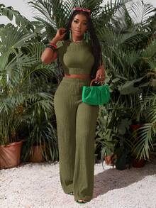 Slaydiva Women's Olive Green Summer Casual Vacation Holiday Ribbed Knit Two Piece Set,Round Neck Short-Sleeved Truncated T-Shirt & Wide-Leg Long Pants Outfit - Army Green - View 7