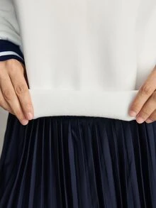 Activina Sweatshirt Olahraga Bordir Huruf Patchwork Blok Warna, Lapisan Bulu, Sweatshirt dengan Finishing Halus - Lembut di Kulit dan Hangat untuk Tenis dan Olahraga - Putih - View 7