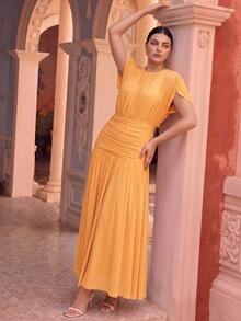 Anewsta Spring/Summer New Solid Color Elastic Mesh Soft Delicate Round Neck Gathered Design Plus Size Women Long Dress - Pale Yellow - View 4